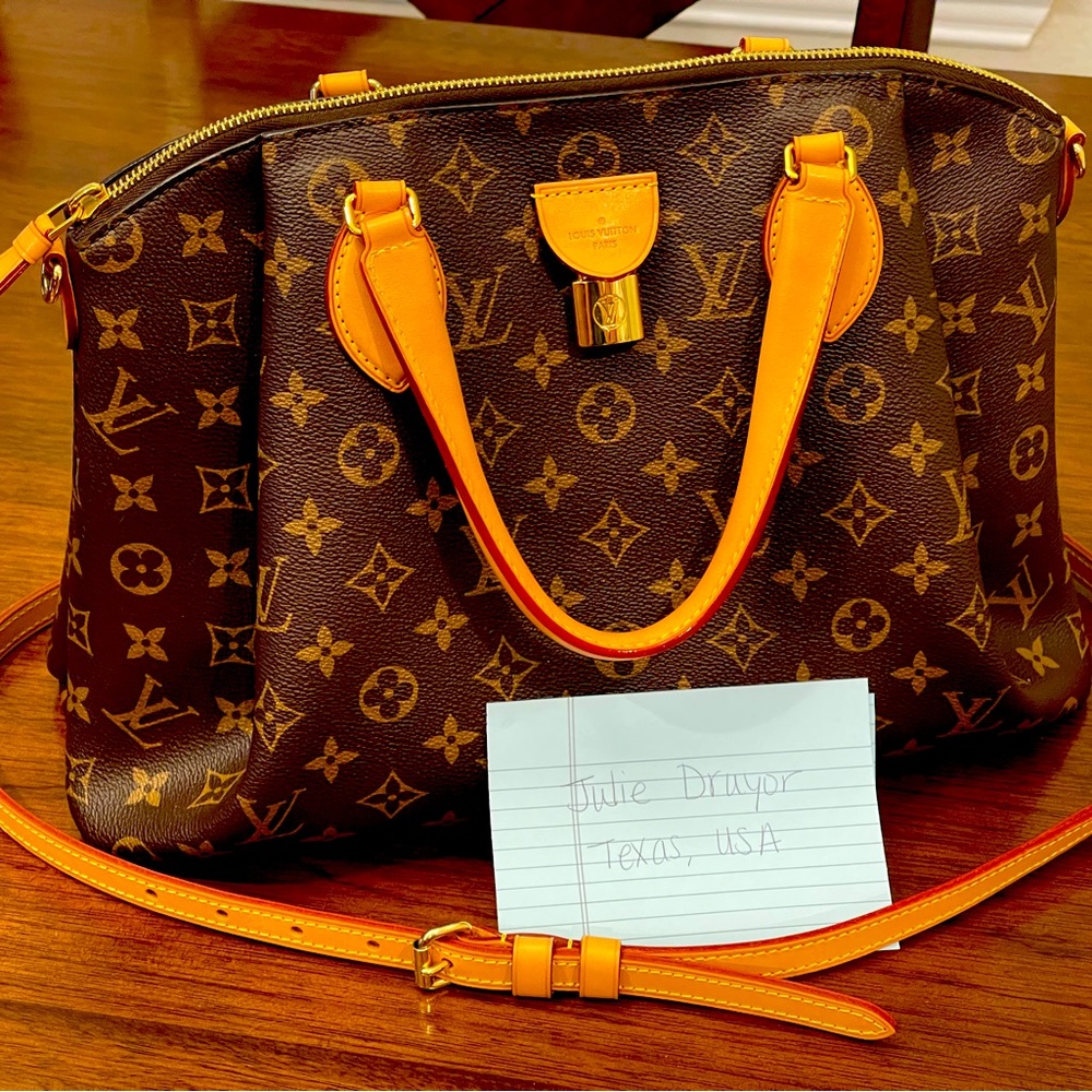 Gently used, authentic LV Rivoli PM.